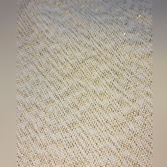 BLOWOUT TILL SOLDOUT Table Runner and napkins in Vanilla Ice Gold BEE & WILLOW - Picture 12 of 13